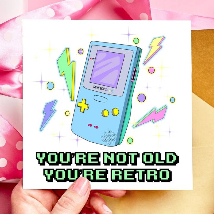 Du er ikke gammel retro gaming fødselsdagskort for engroshandel hos Resplendent Aurora