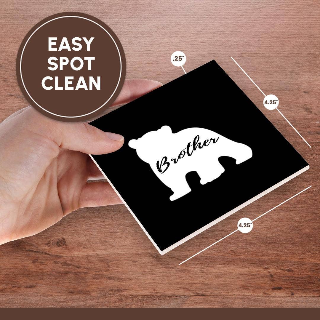 3dRose - Vendita all'ingrosso Sottobicchiere - 3dRose, Fratello Orso. Lettere nere all'interno di un cucciolo bianco su sfondo nero., Sottobicchiere6