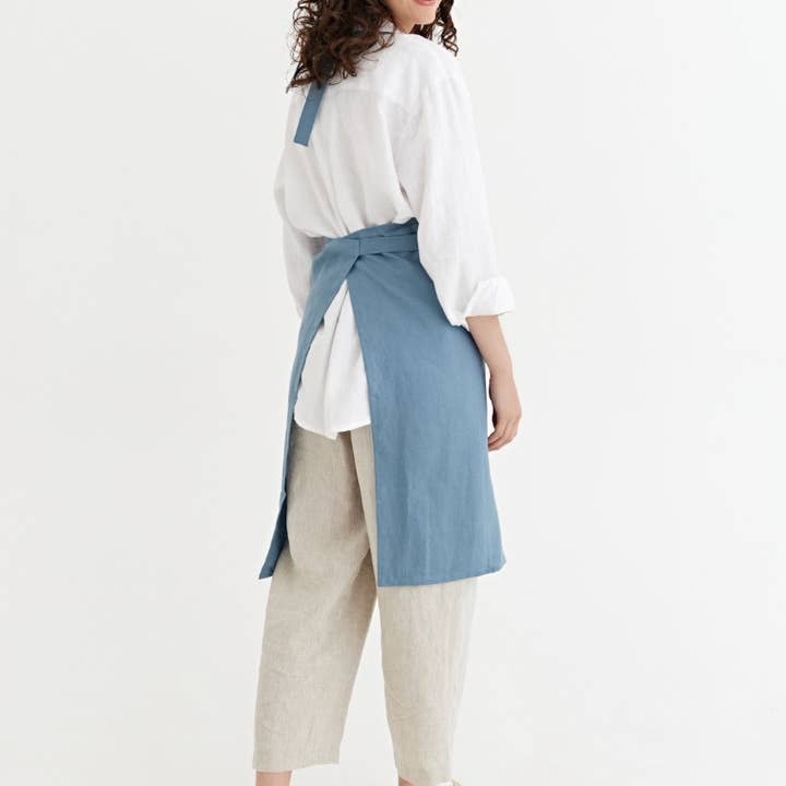 MagicLinen (We handle U.S. import procedures for you) - Wholesale Apron - Linen bib apron with pockets in various colors one size24