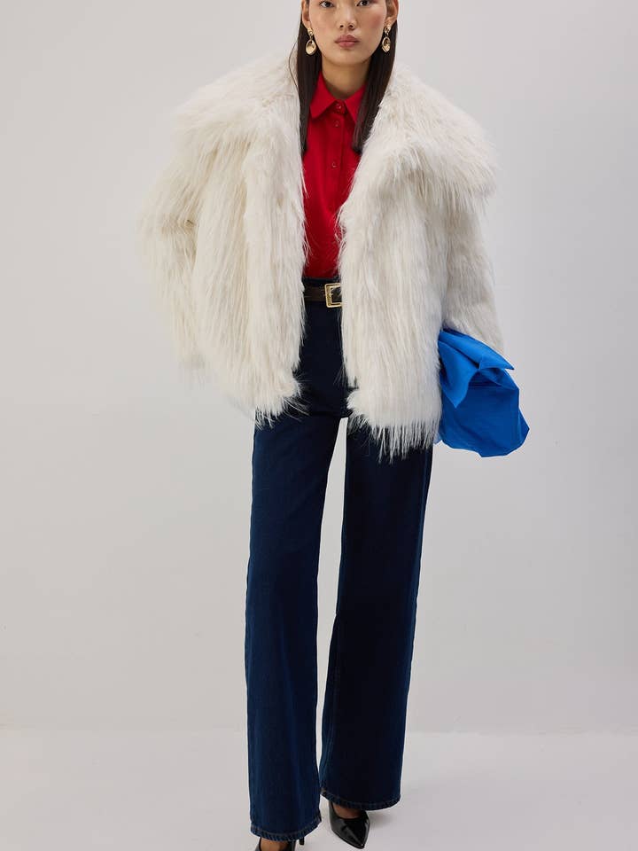 SHORT FAUX FUR COAT for wholesale by Touché Privé