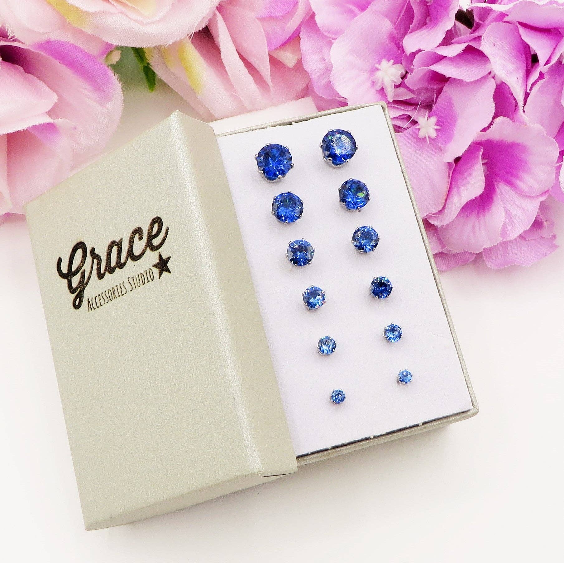 Daemon srls - Wholesale Sieradenset - Set van 6 paar roestvrijstalen oorknopjes met kubieke zirkonia – 12 stuks, 8 kleurvarianten2