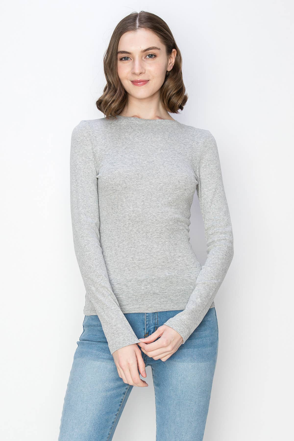 Color 5 – Großhandel T-Shirt – Damen – Unifarbenes, geripptes Langarm-Shirt aus Baumwolle mit Rundhalsausschnitt7