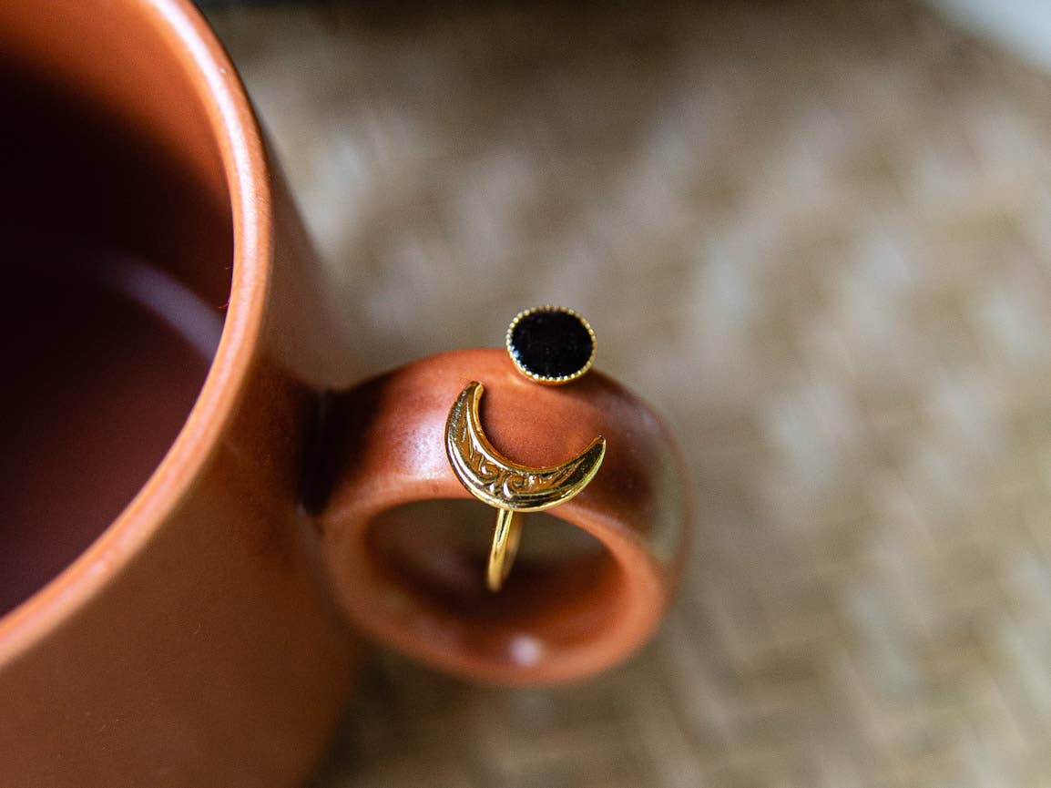 Délicat Fracas – wholesale Band/stacked ring – LUNA ring2