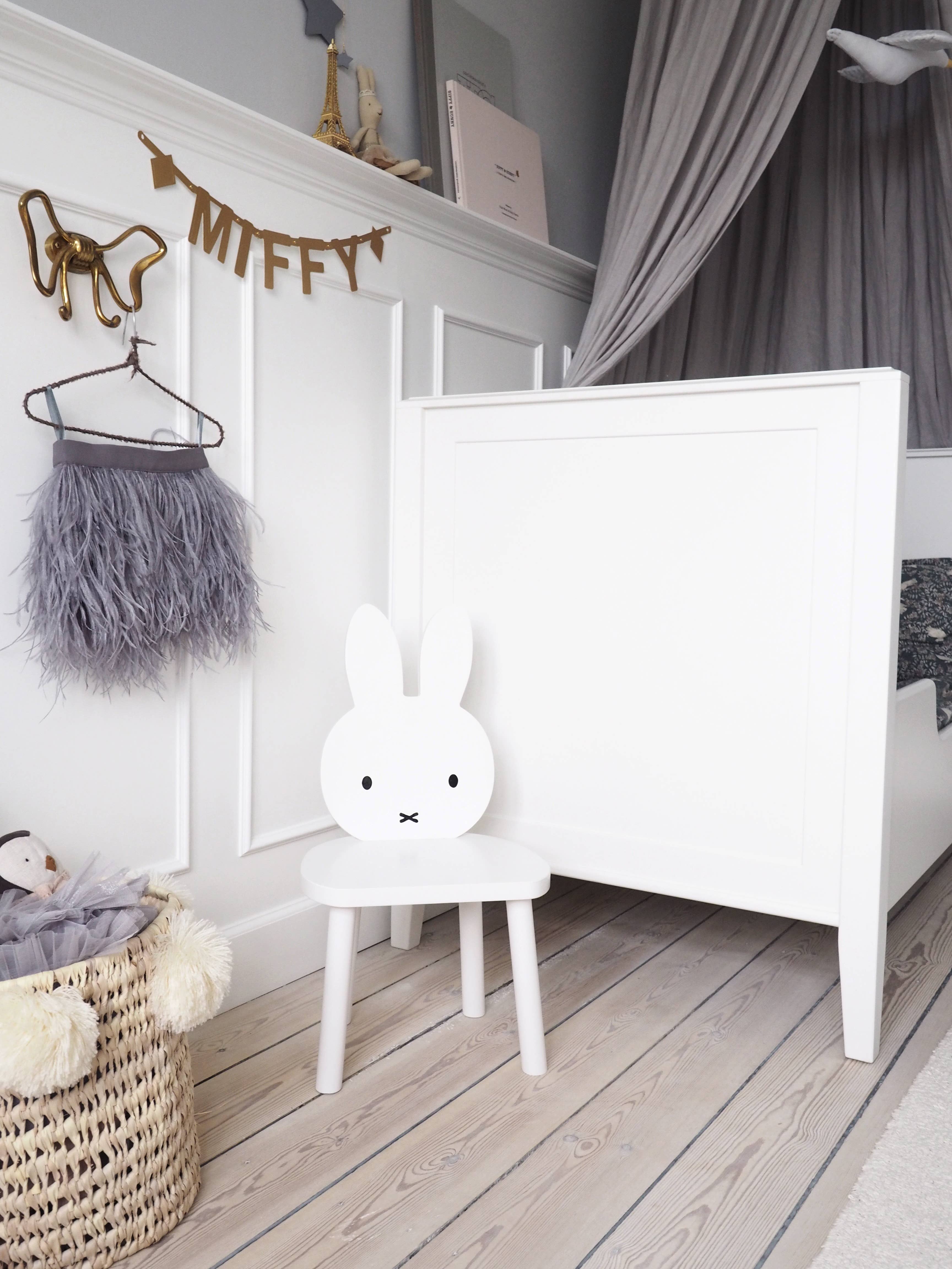 Kids of Scandinavia - Wholesale Stoel - Kinderen - Miffy My Chair kindersstoel met iconisch ontwerp van Kids of Scandinavia2