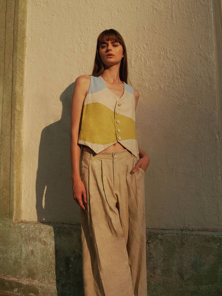 Color Block Vest for wholesale by Fenáreta