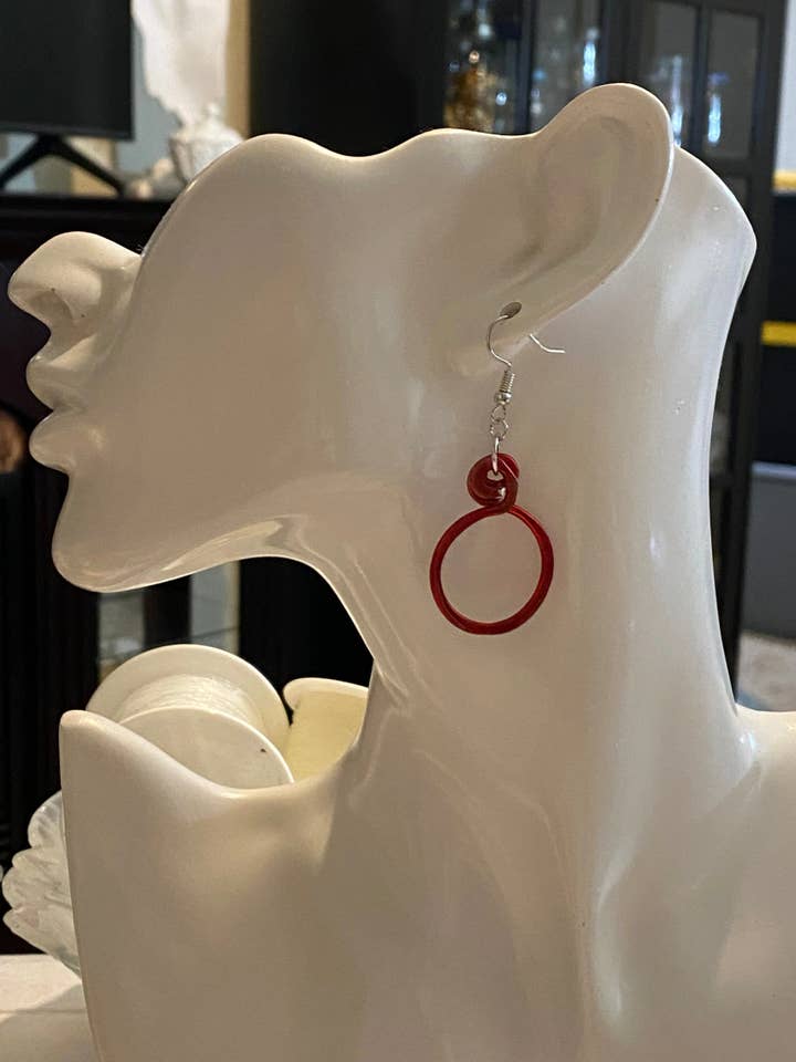 Orecchini a cerchio martellato - S, M, L per la vendita all'ingrosso da parte di Angela Catirina Jones