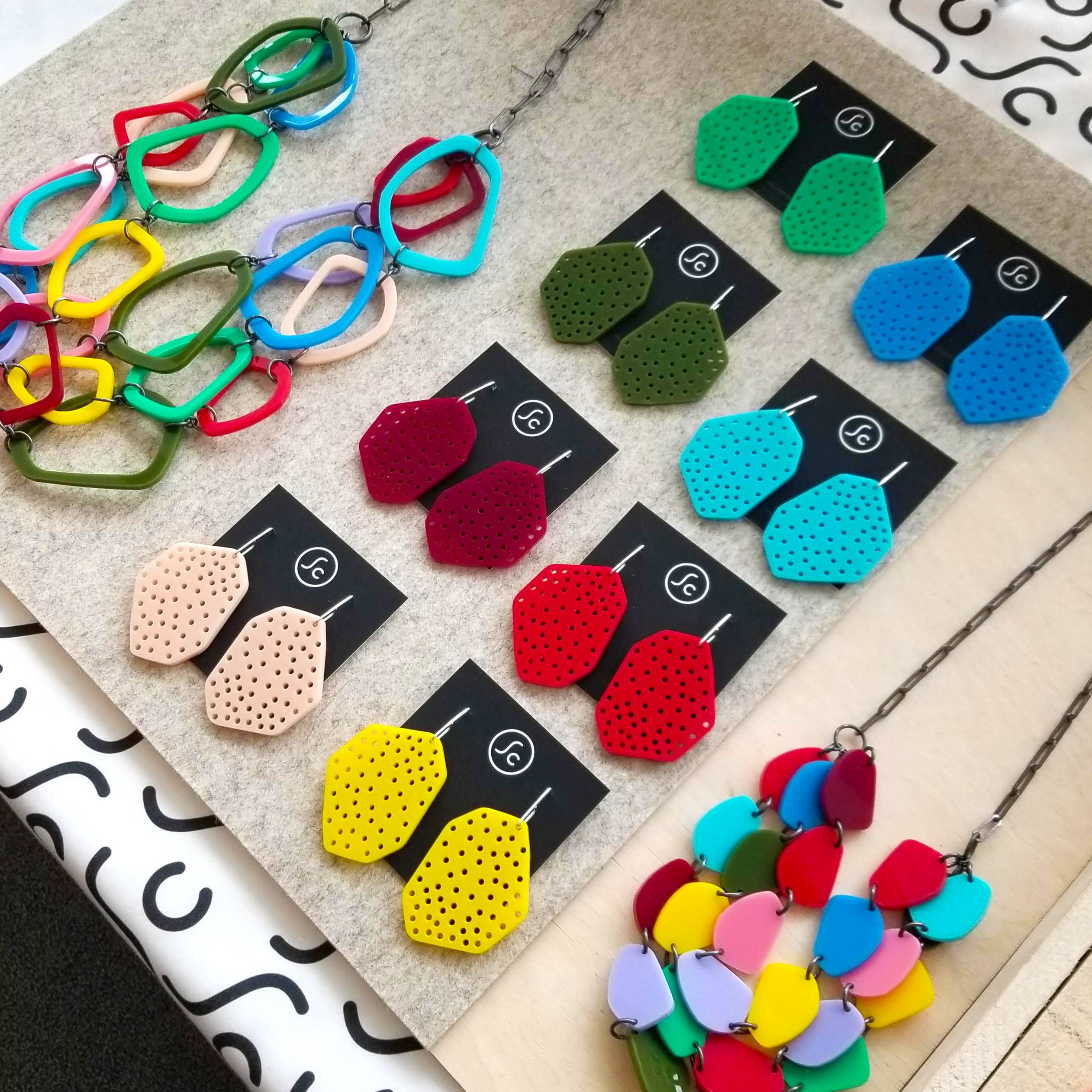 silvercocoon - Wholesale Bib Necklace - Stone21 Necklace (4.2mm chain)1