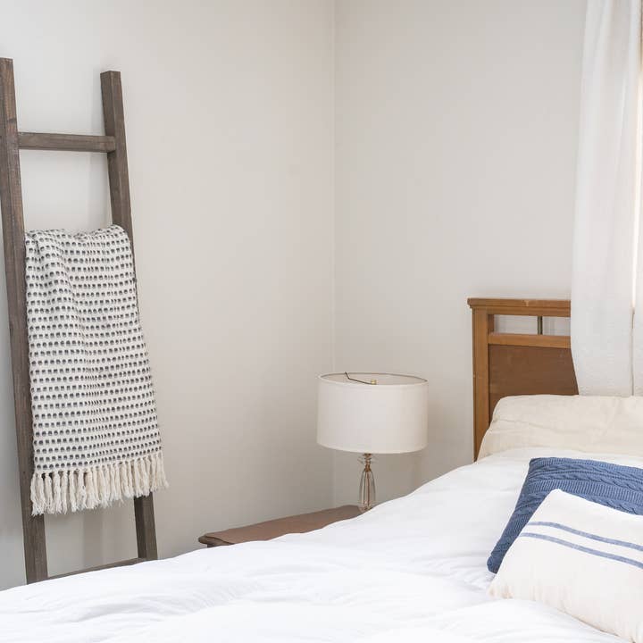 HomeRoots - Vendita all'ingrosso Mensola freestanding - Scaffale a scaletta rustico in legno espresso a 6 gradini3