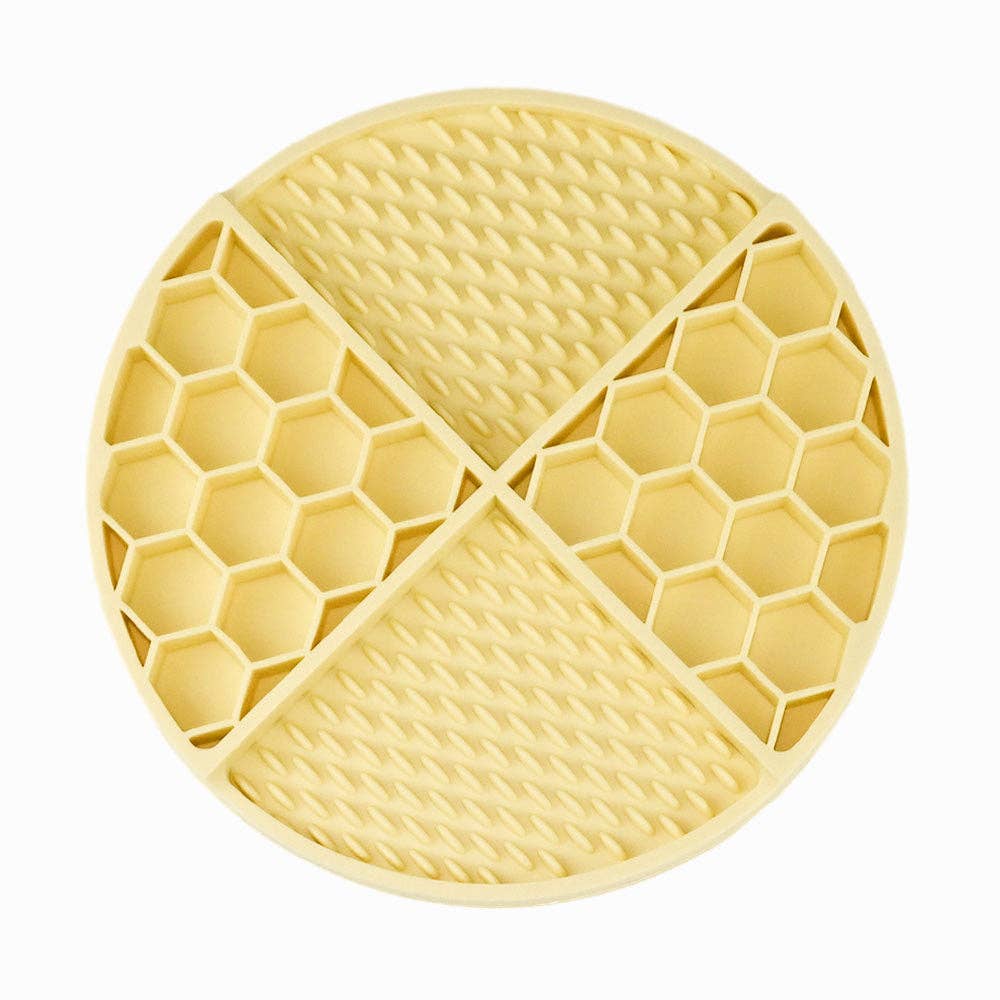 Cheerhunting - Vente Tapis de gamelle – chien - Bowlo - Tapis à lécher en silicone pour animaux9