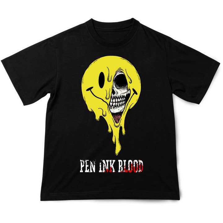Camiseta de Calavera Sonriente Derretida de Tinta de Pluma y Sangre – Ropa Urbana de Horror Grunge para venta al por mayor de Time to Apparel Co.