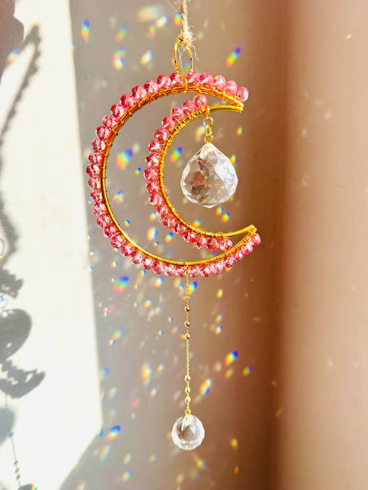 Midi Crescent Pink Suncatcher voor wholesale door Magick Collective