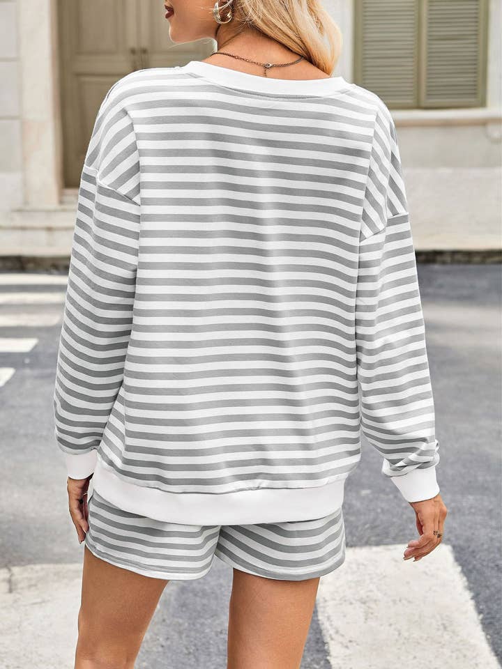 EmberLoom - Venta al por mayor Conjunto de ropa cómoda - Mujer - Conjunto de dos piezas de pijama con camiseta de manga larga a rayas y pantalones cortos para mujer6