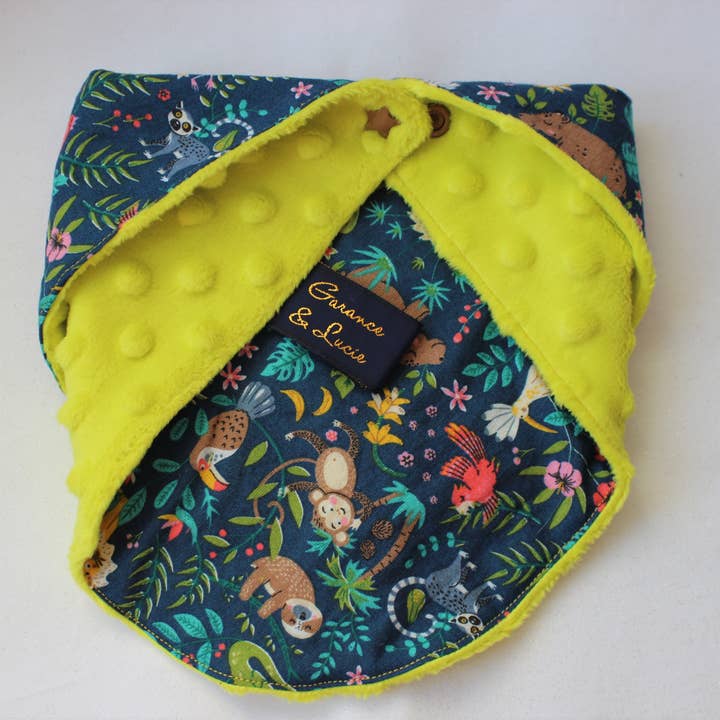 Tour de cou pratique savane pour enfants pour la vente par Garance & Lucie