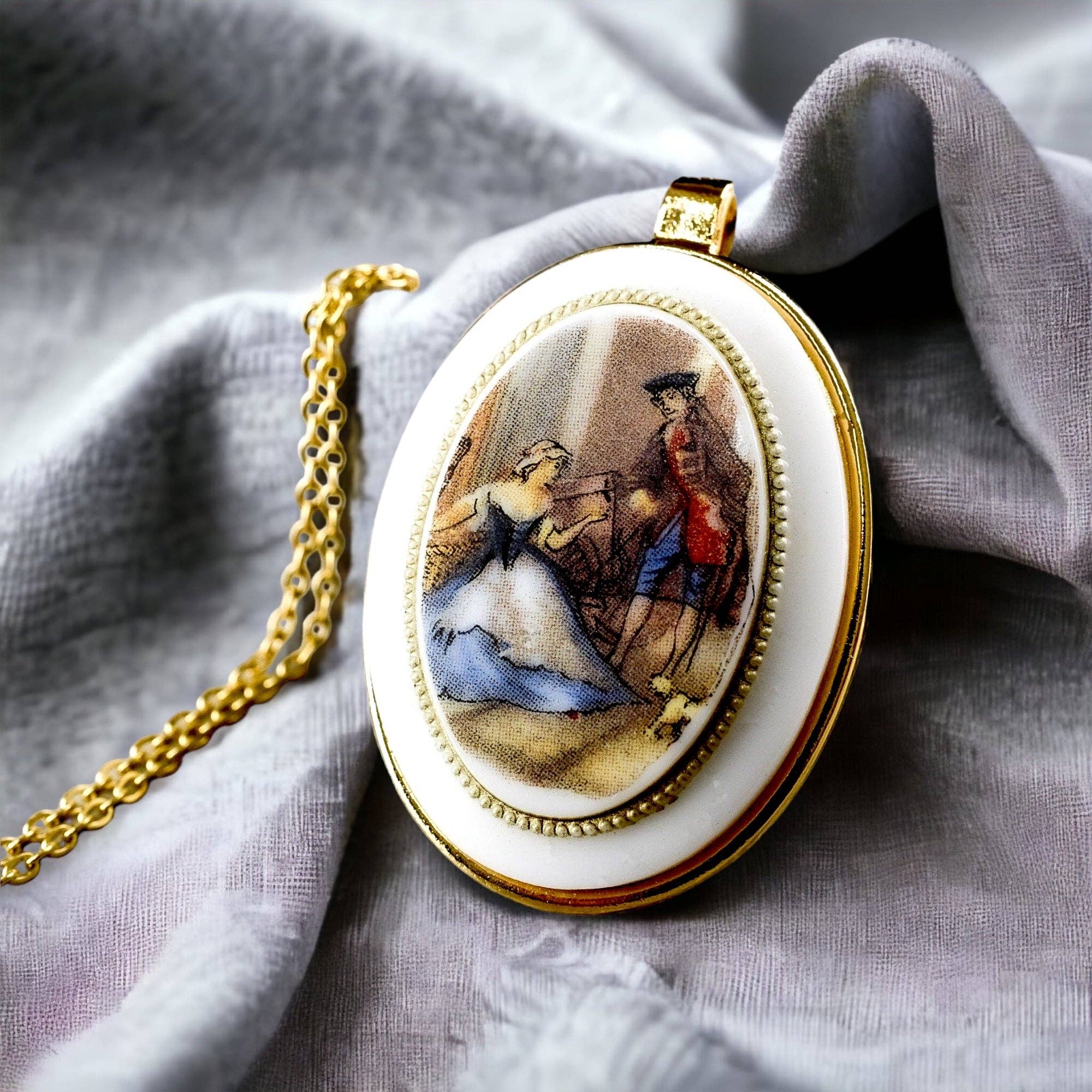 MadamLili – Colar pingente/pendente por atacado – Arte barroca em estilo retrô: cabochão vintage em porcelana com corrente banhada a ouro - nostalgia e elegância - VIK-1041