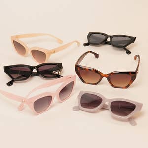 Purchase Wholesale mirrored sunglasses. Free Returns & Net 60 Terms on Faire