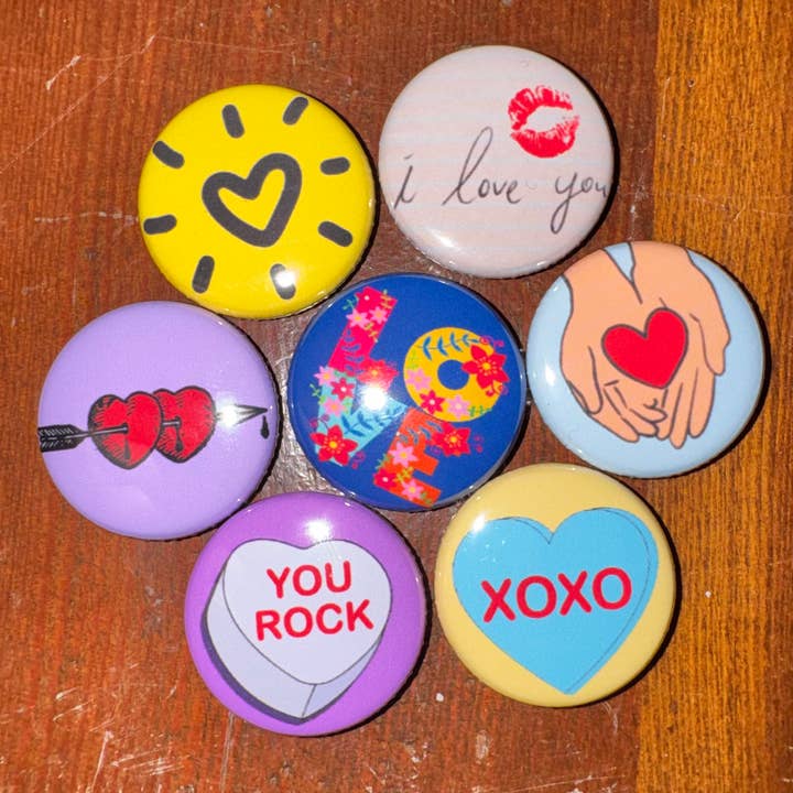 The Button Girl - Wholesale Lapel Pin/Button - 100 Valentines Day Buttons!!1
