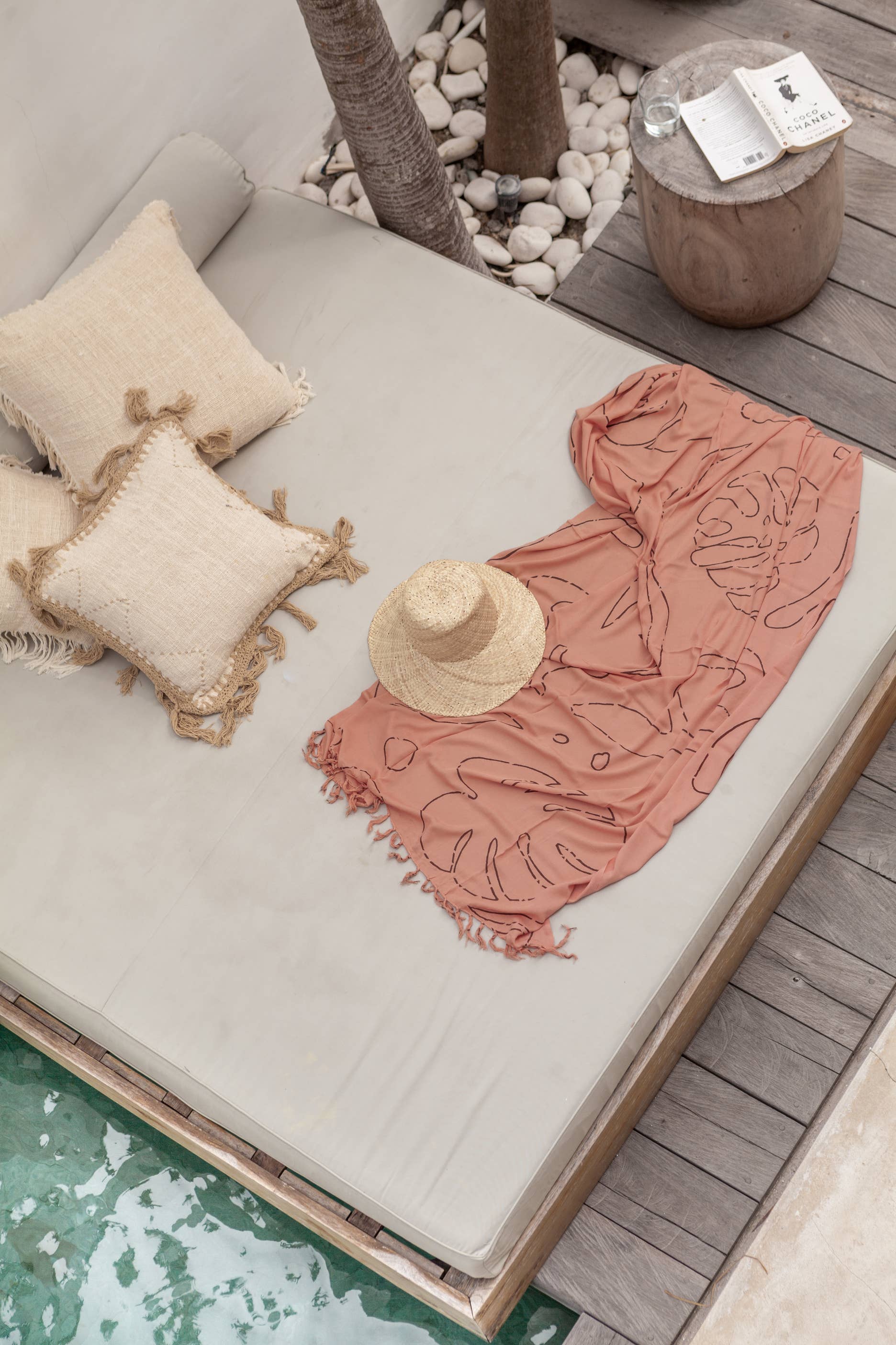 Village Thrive - Wholesale Bucket Hat - Women's - Woven Bucket Hat in Blonde2