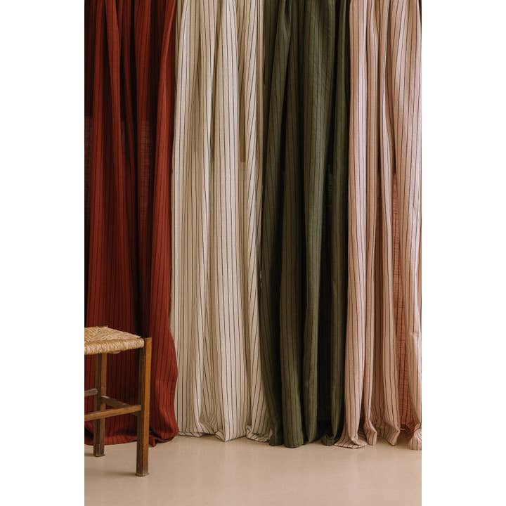 Les Pensionnaires - Wholesale Tablecloth - Rust Stripe Slub Cotton Tablecloth4