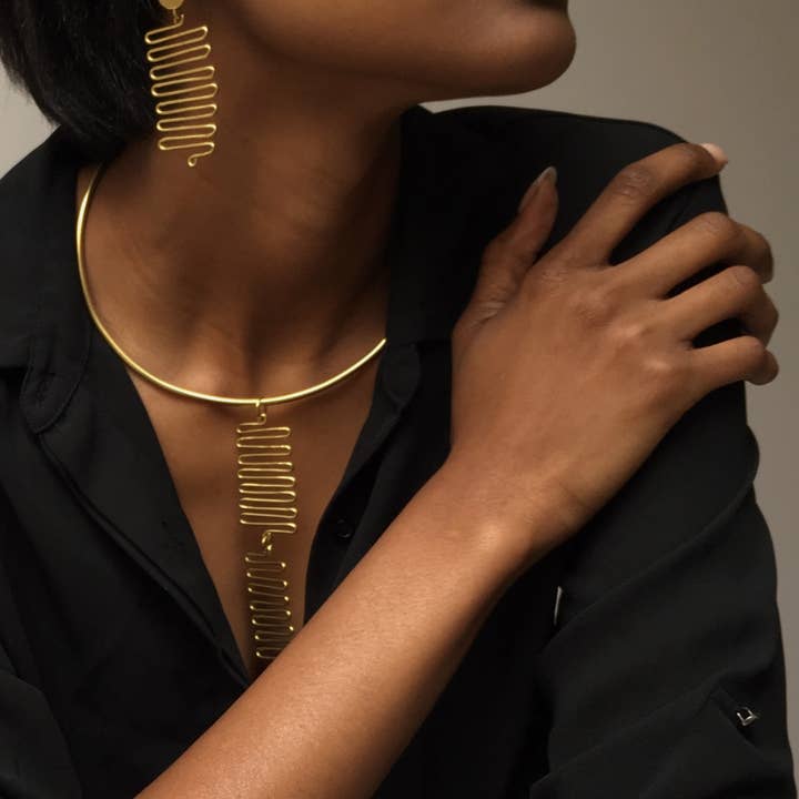 Mahnal Jewelry - Wholesale Dangle Earrings - Janan Earrings1