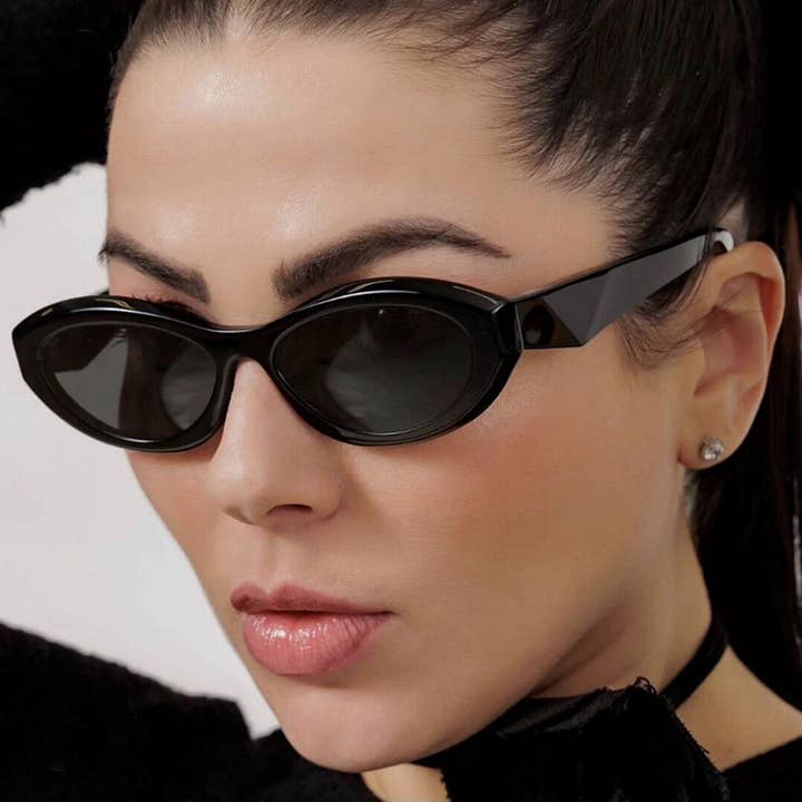 ACCITY - Wholesale Sunglasses - Women's - PERSONALIZED TRENDY SUNSHADE OVAL SUNGLASSES_CWASG031513