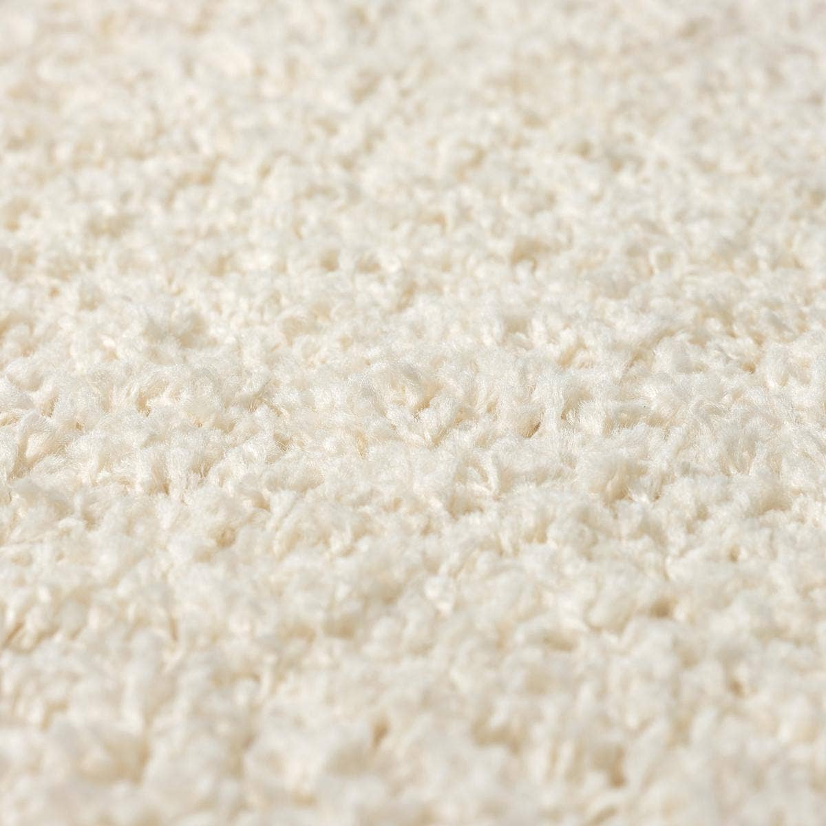 O&Ko – wholesale Rug pad – Unishag Cream Shaggy Rug 280X370Cm2