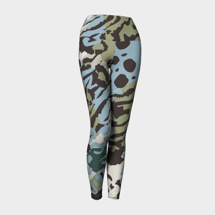 BLÅ LEOPARD Yoga Leggings hög midja. Milled i Kanada. för wholesale av Pretty Worthy