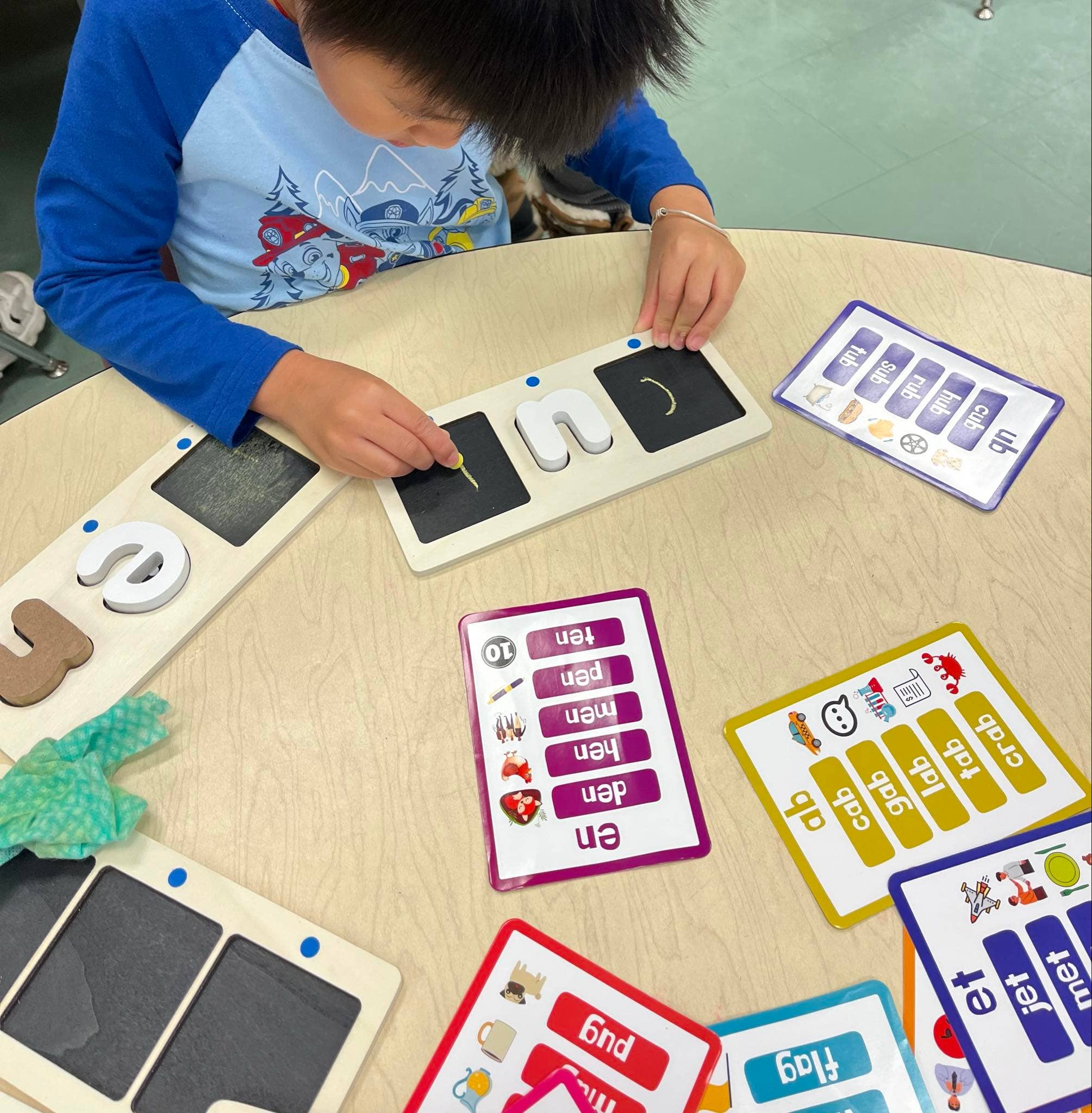 Creative Beginning - Wholesale Puzzle - Kids - Word Family Chalkboard Kit2