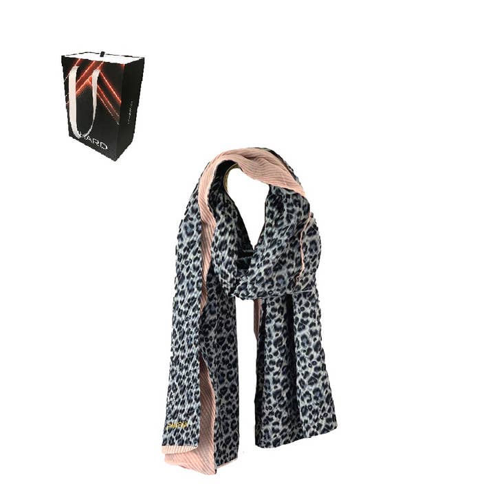 Phard damhalsduk i presentask för wholesale av UNIVERSO ITALIA S.R.L.S.