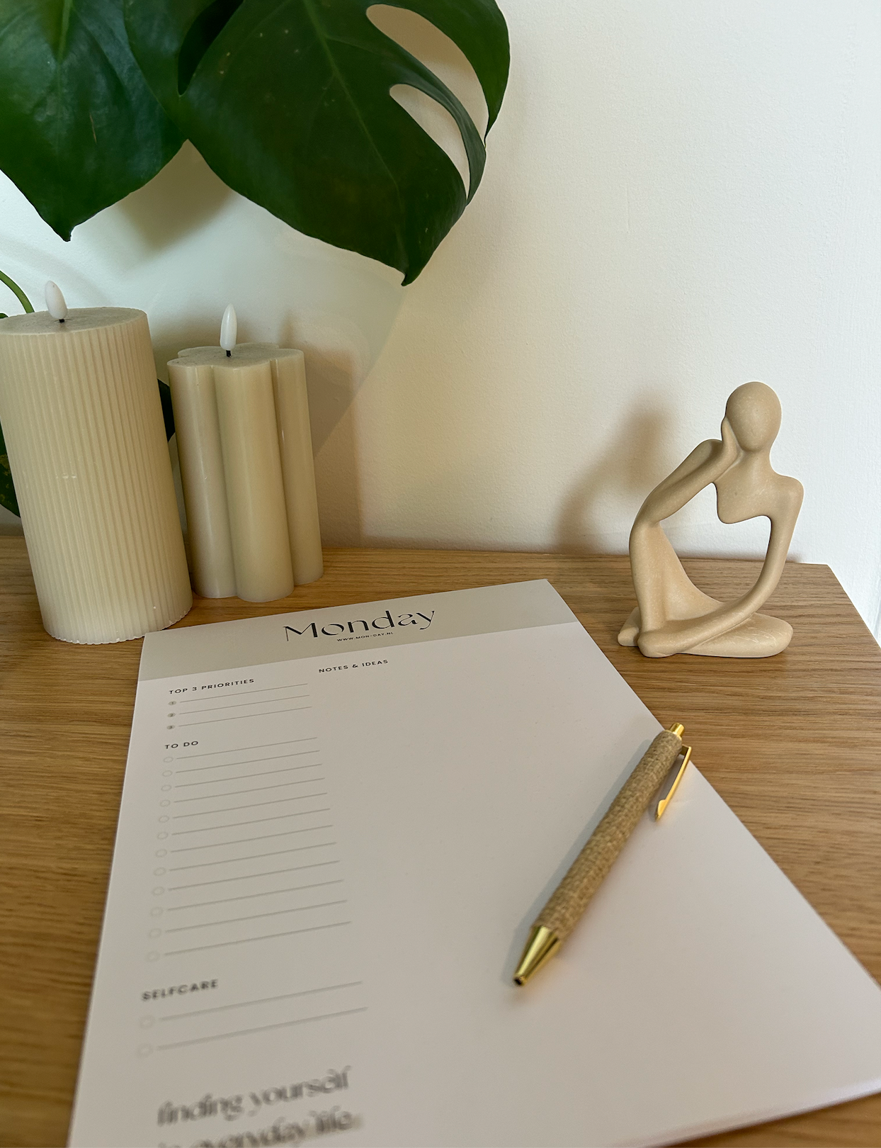 Monday - Wholesale Notepad - Monday Notepad2