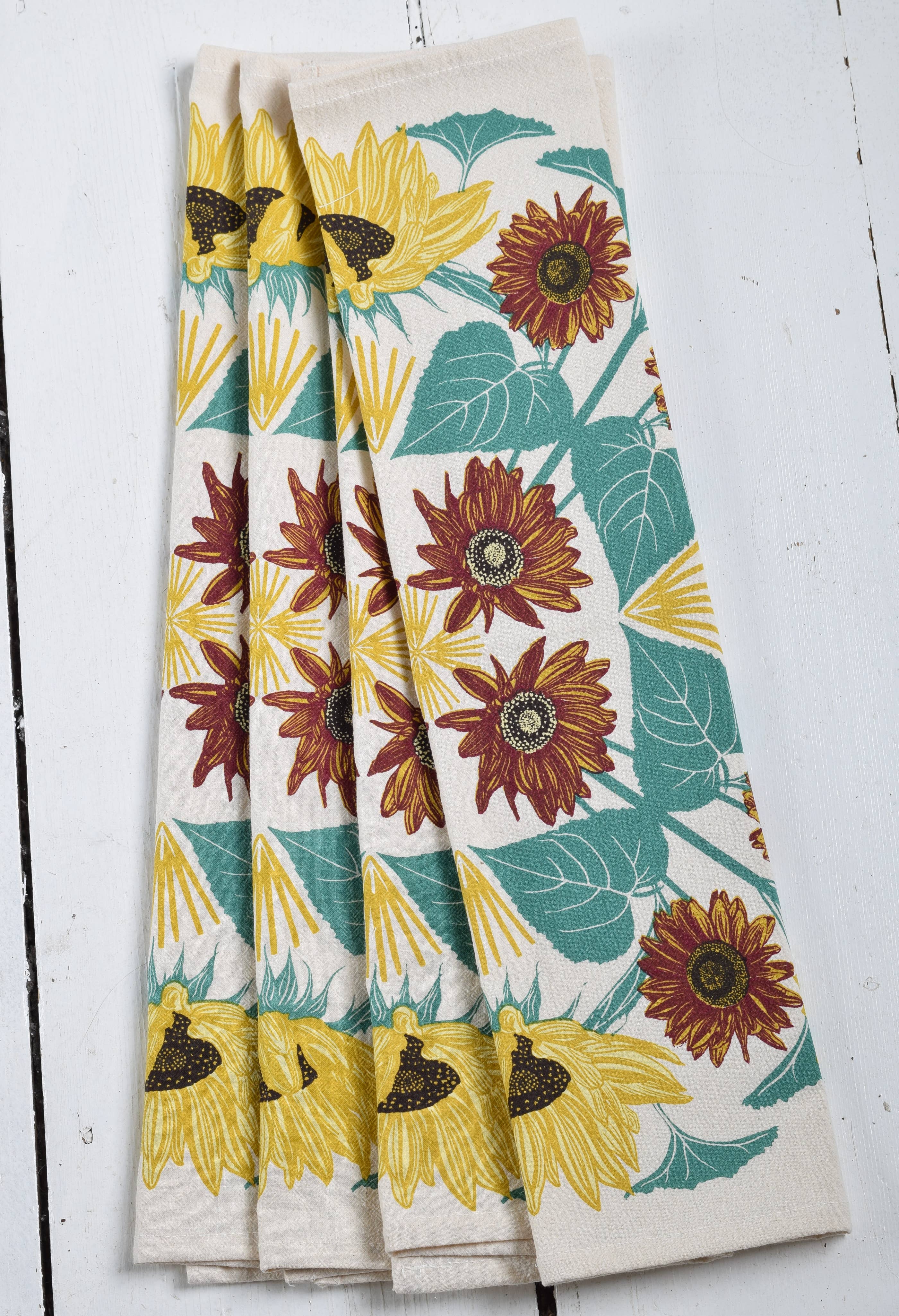 Hearth and Harrow – wholesale Dinner & cloth napkin – Organic Cotton Sunflower Napkins - 20" x 20" - Set of 42