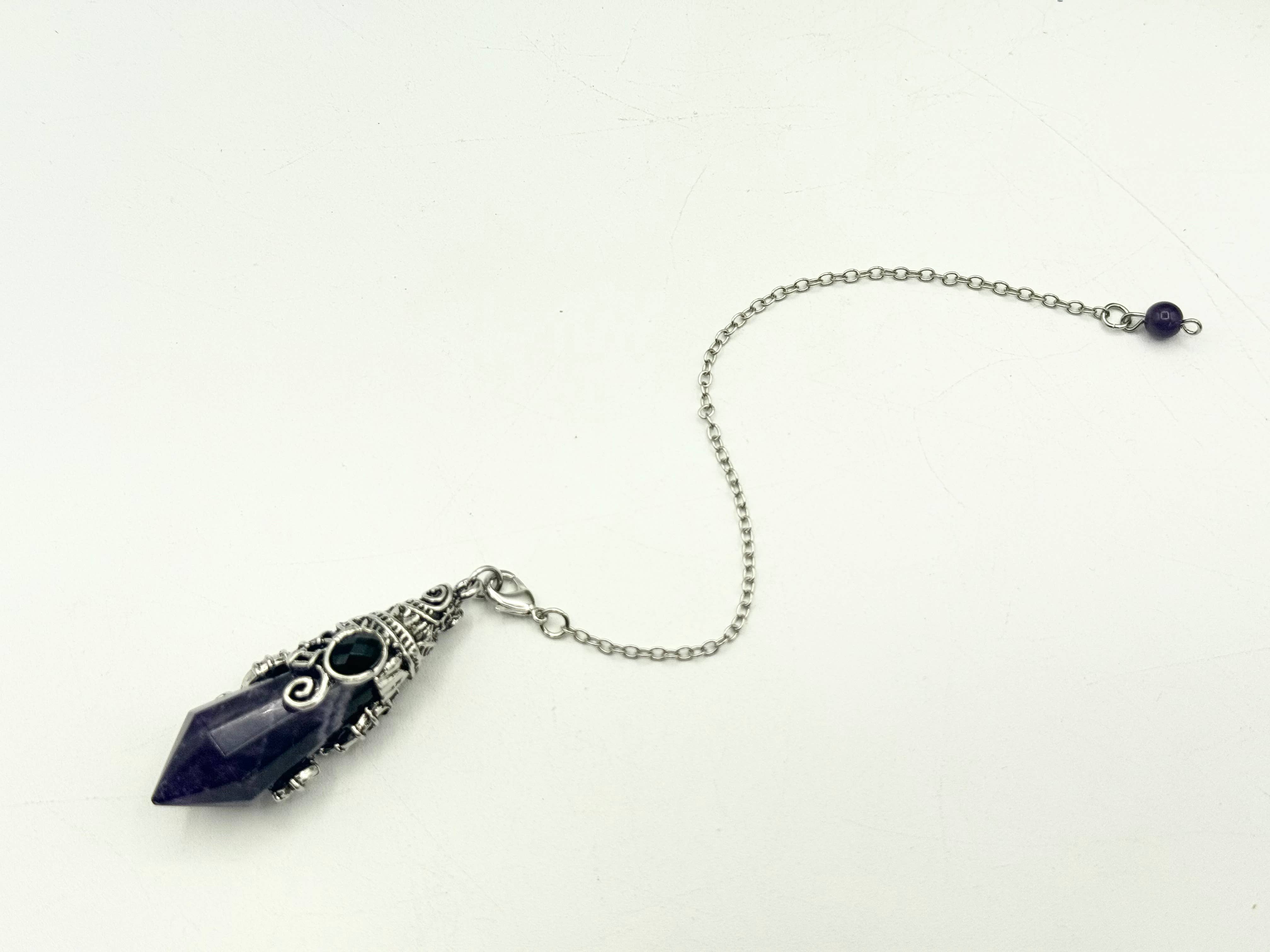 Meraki Gemstones - Venta al por mayor Tableros de péndulos - Péndulo de Amatista de 12 Facetas en Color Plata Antigua2