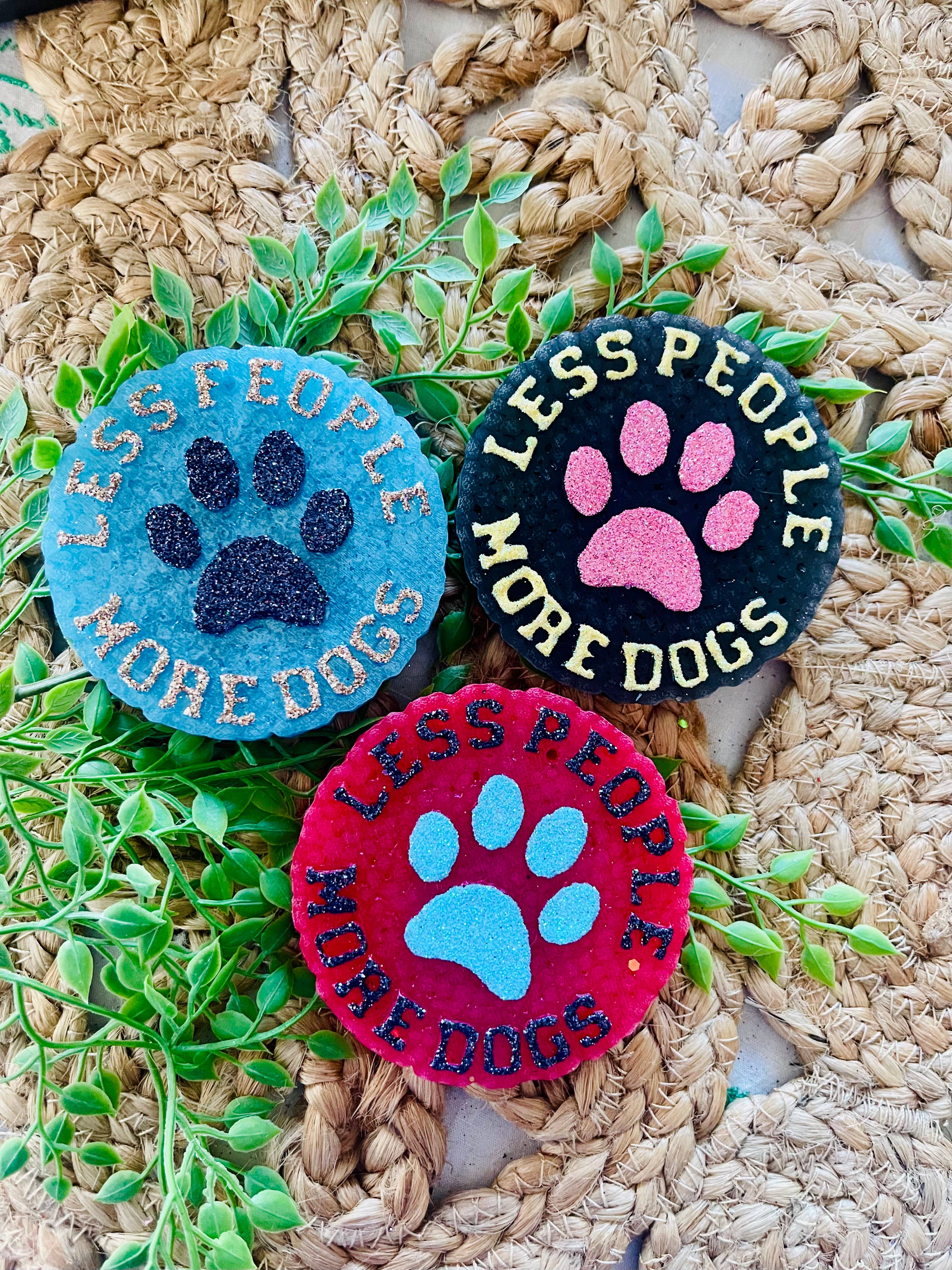 Stay Fresh’ies Air Fresheners – Engroshandel Luftfrisker til bilen – til kvinder – Færre mennesker Flere hunde Bil Freshie 7