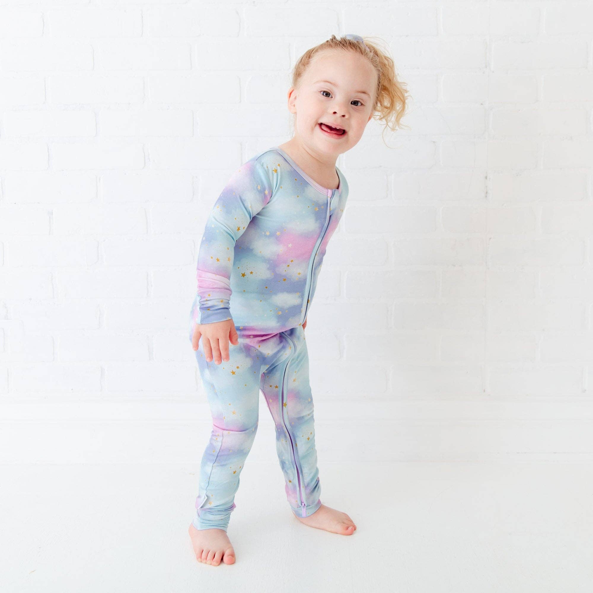 Dreamiere – wholesale Sleepsuit – Baby – Kids Cotton Candy Skies Bamboo Convertible Footie Pajamas2