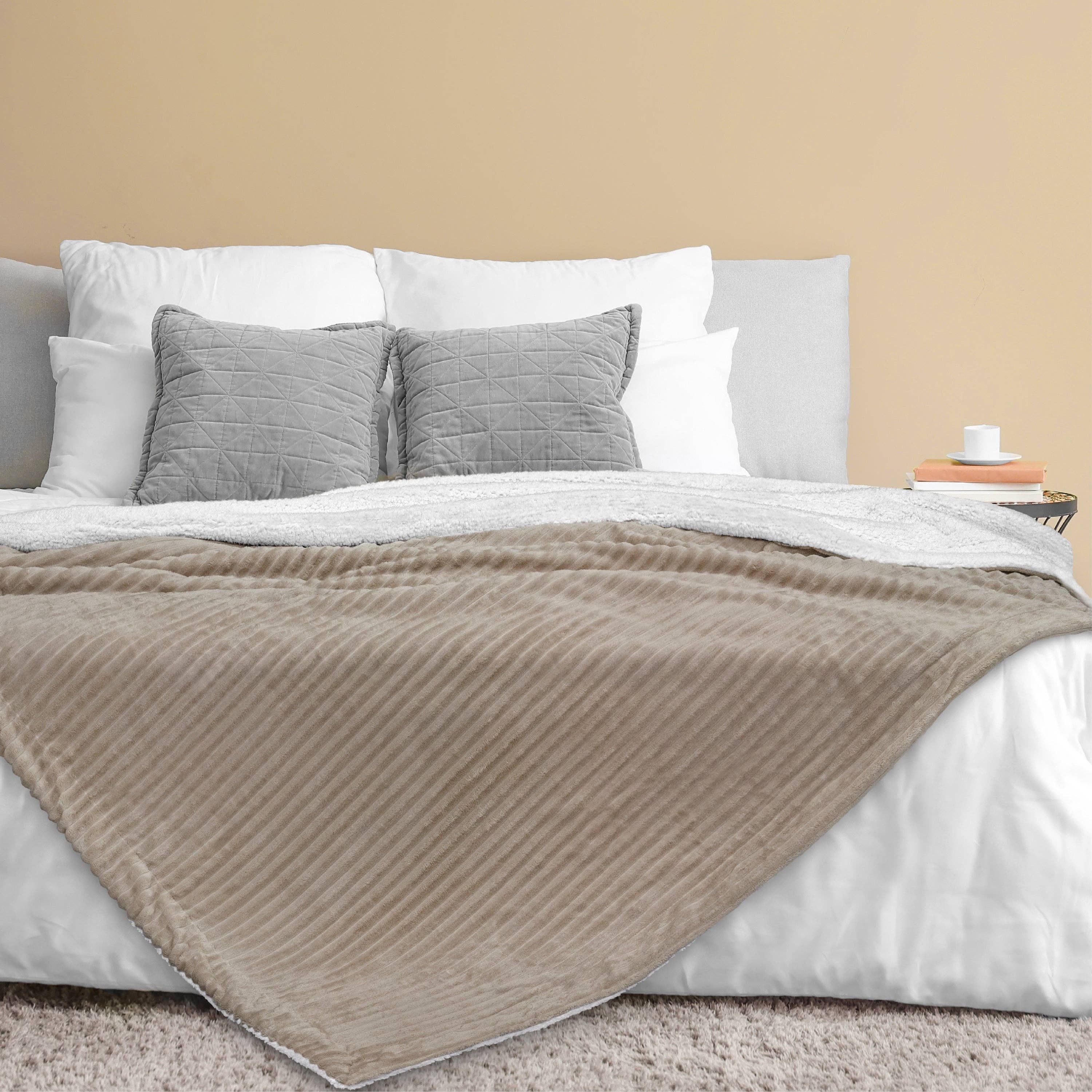 Pavilia - Vente Plaids - Plaid Sherpa côtelé80