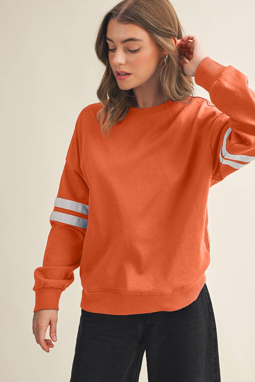 Aapparella - Wholesale Shirt - Women's - Striped Detail Drop Shoulder Oversized Sweatshirt | S-XL1