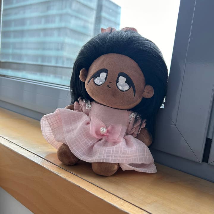 Olabisi 20cm brown plush doll - Pocketlings for wholesale by Pocketlings