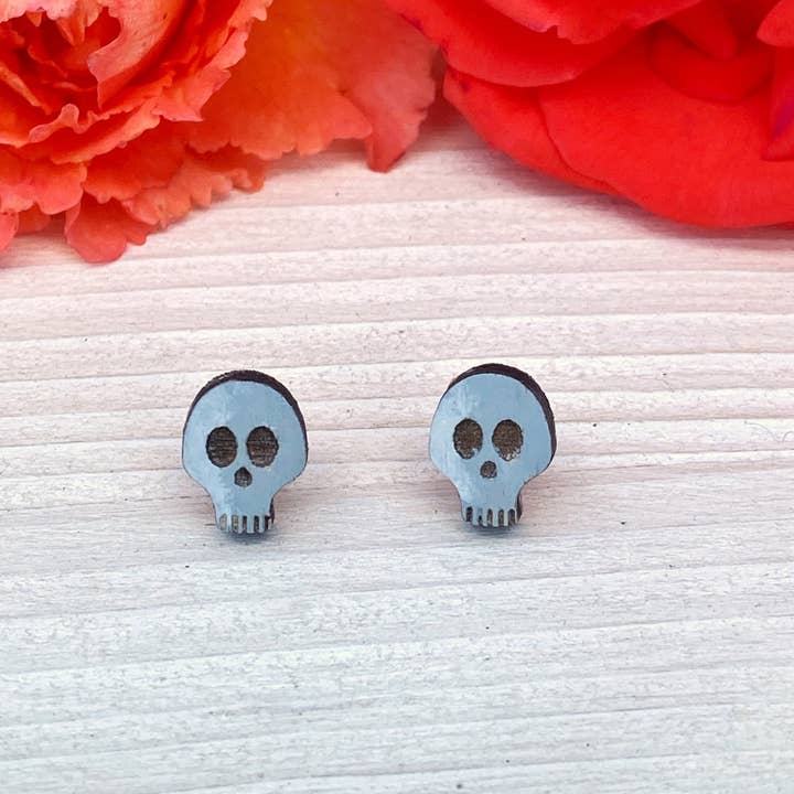 Totenkopf-Ohrringe aus Holz für den Großhandel von Daffodil