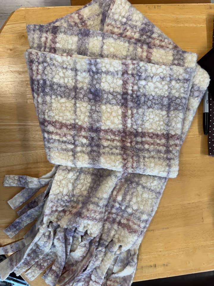 Imparfait - Lenço enrolado com pequena mancha por atacado de Gibou