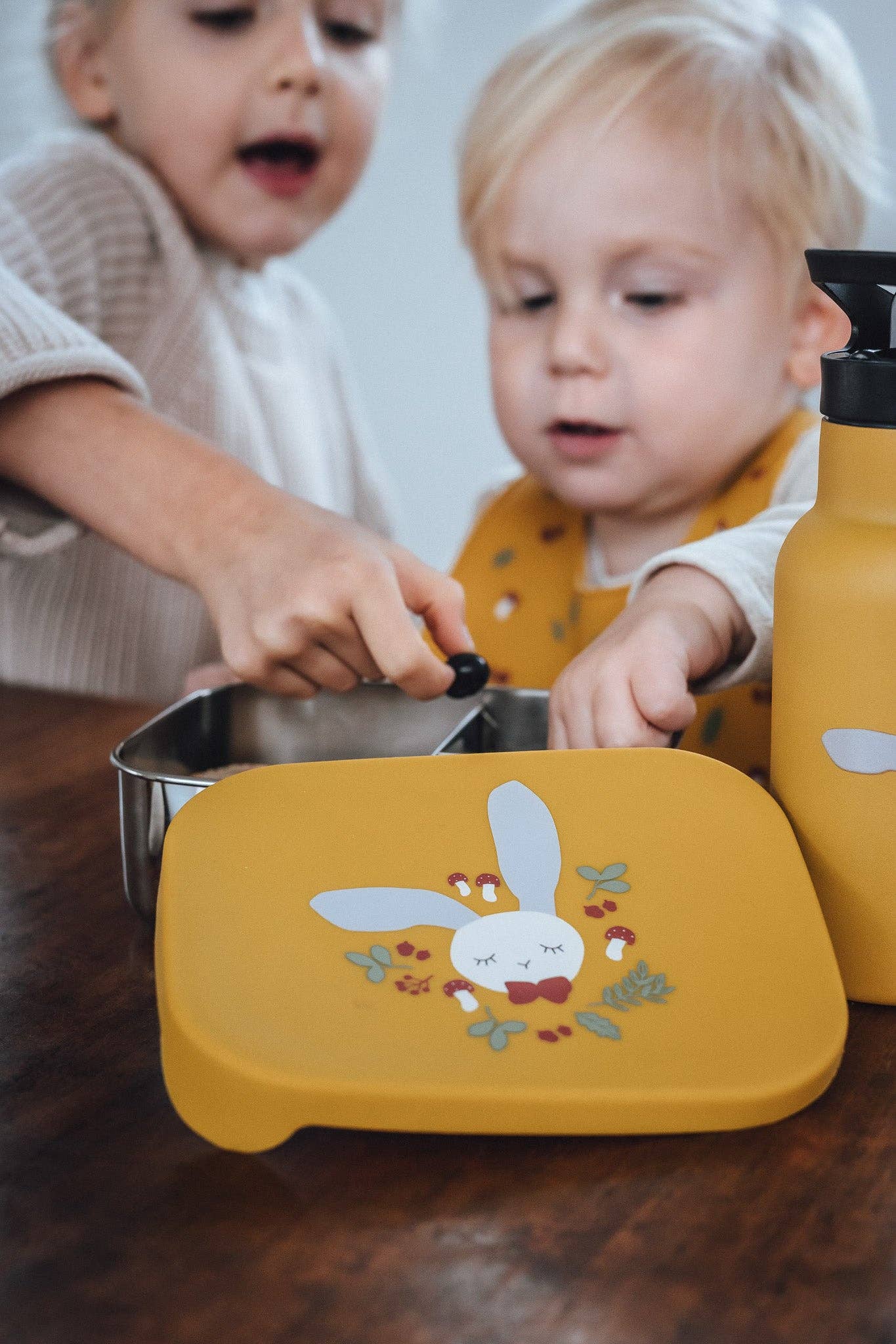 Kikadu - Wholesale Lunch Bag/Box - Kids - Mustard Bunny Lunch Box1