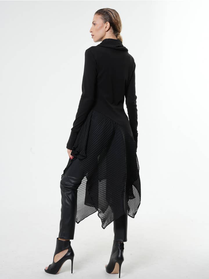 Metamorphoza - Wholesale Tuniek - Dames - Tuniek met col en lange mouwen met duimgaten2