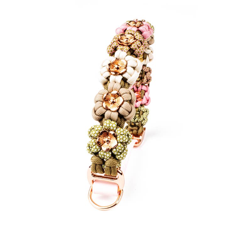 Tierluxe - Wholesale Pet Collar - Dog - Dog Collar Animal Luxury Flowers Paracord4