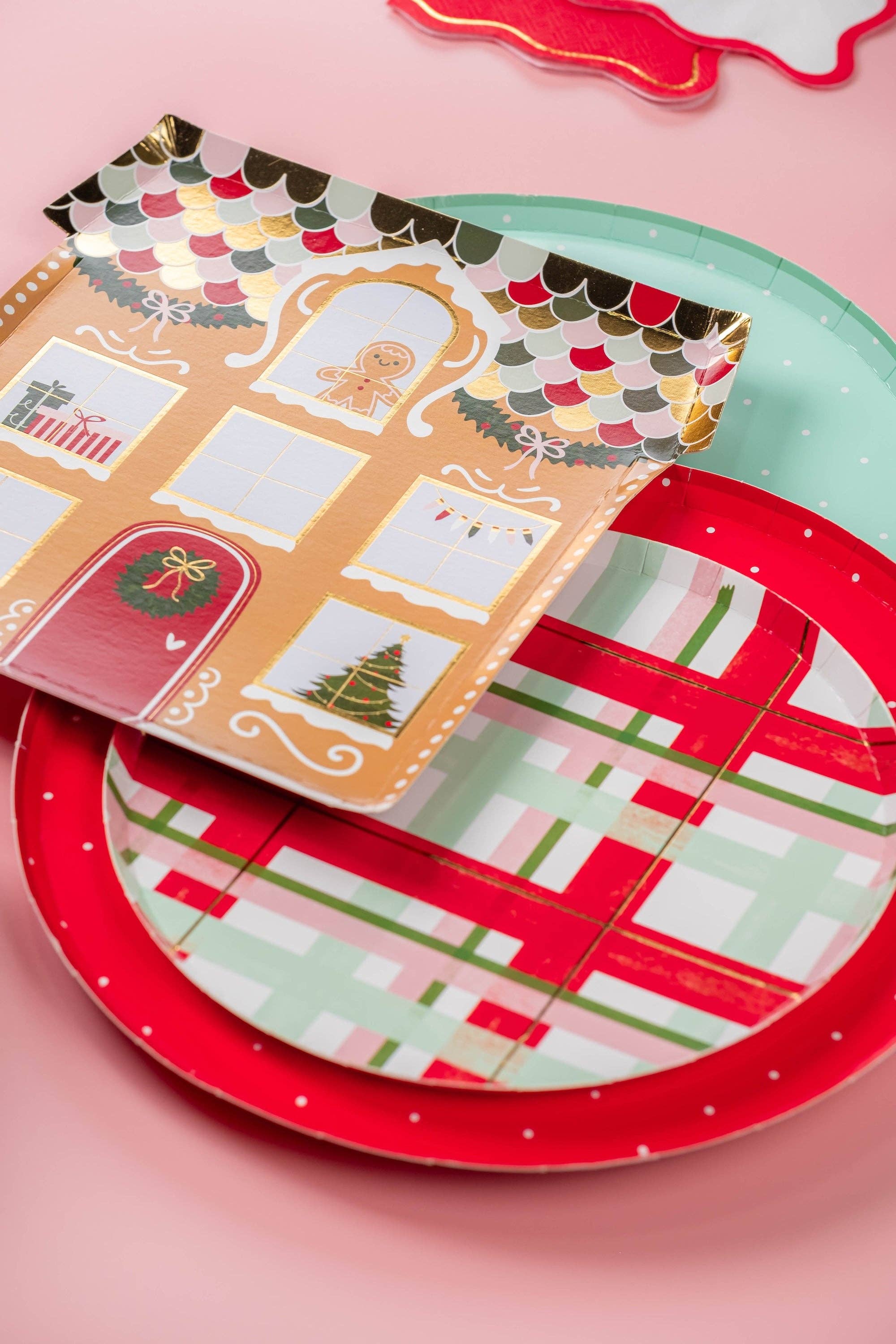 Gatherings by Curated Paperie - Wholesale Disposable Plate - HOL25-DNP7-Christmas Cheerful Dinner Plates8