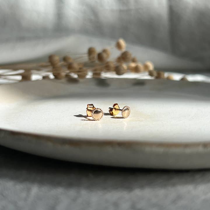 LEA ET MOI - Wholesale Stud/Post Earrings - IZIE mini chip1