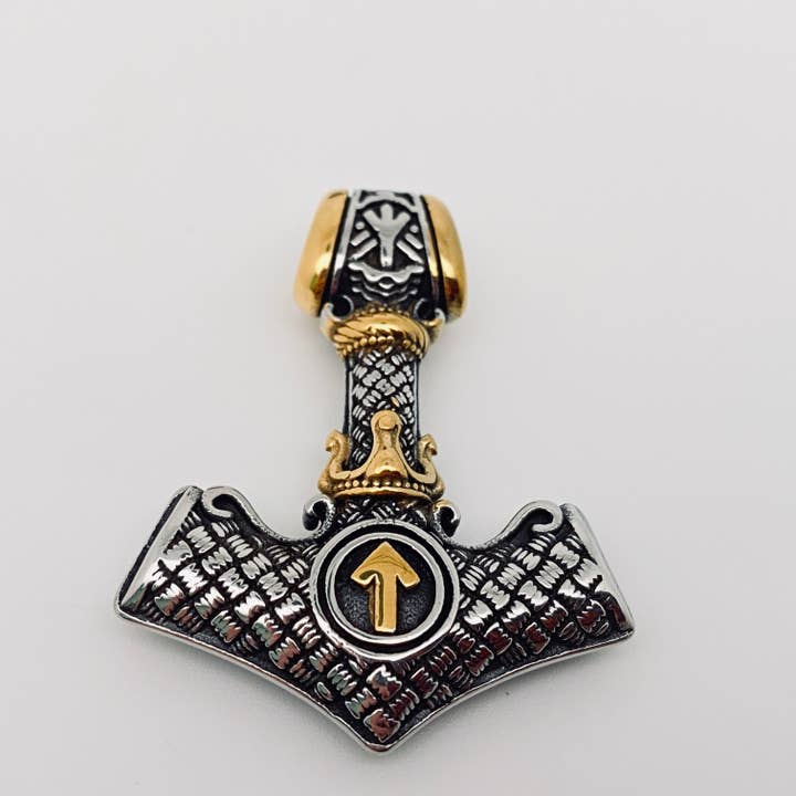 Mio Queena - Wholesale Craft Supplies - Viking Quake Odin Triangle Rune Stainless Steel Charm-MJ/MNP1