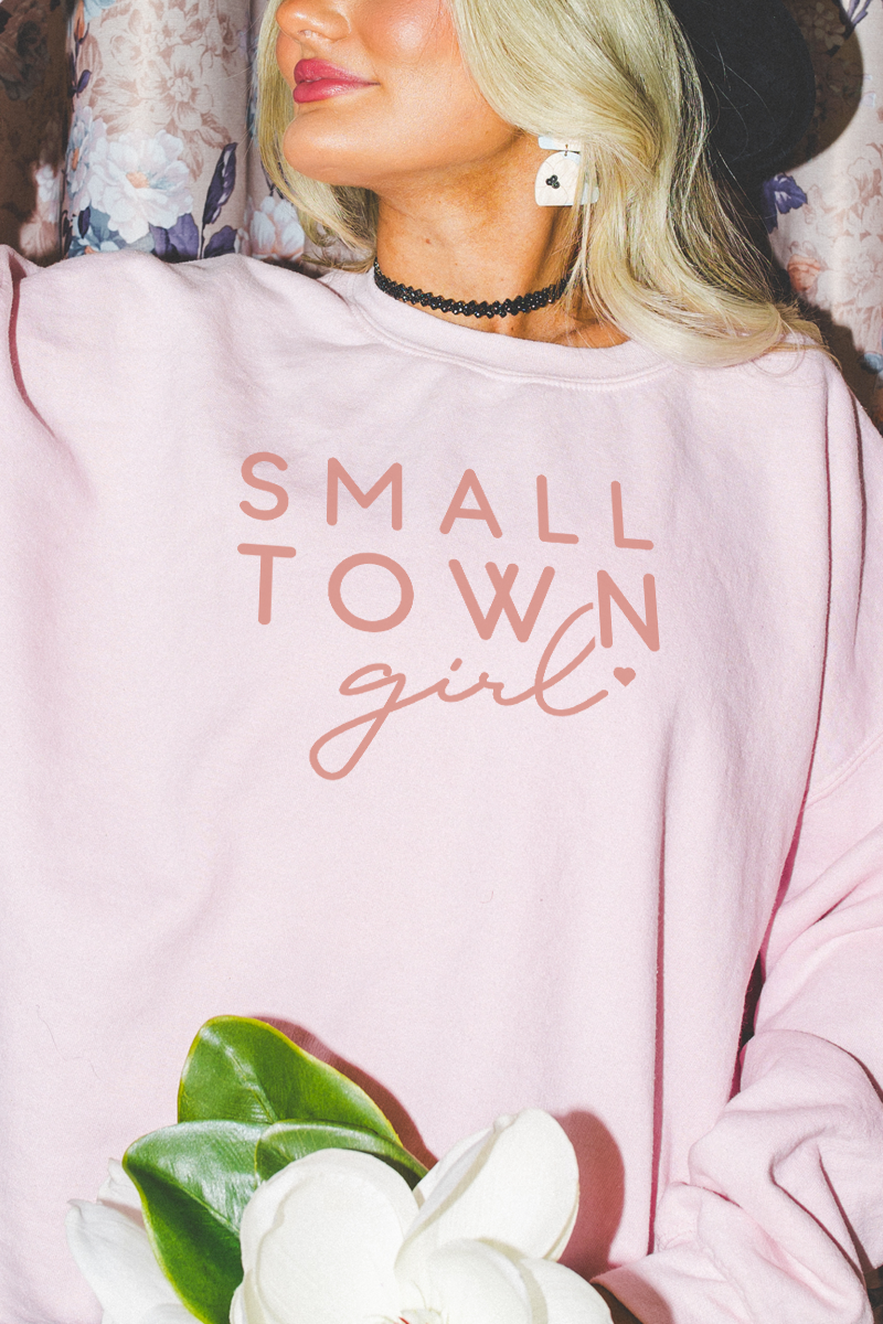 Bella Me – wholesale Sweatshirt med tryck - Dam – Fall Small Town Girl Crewneck1