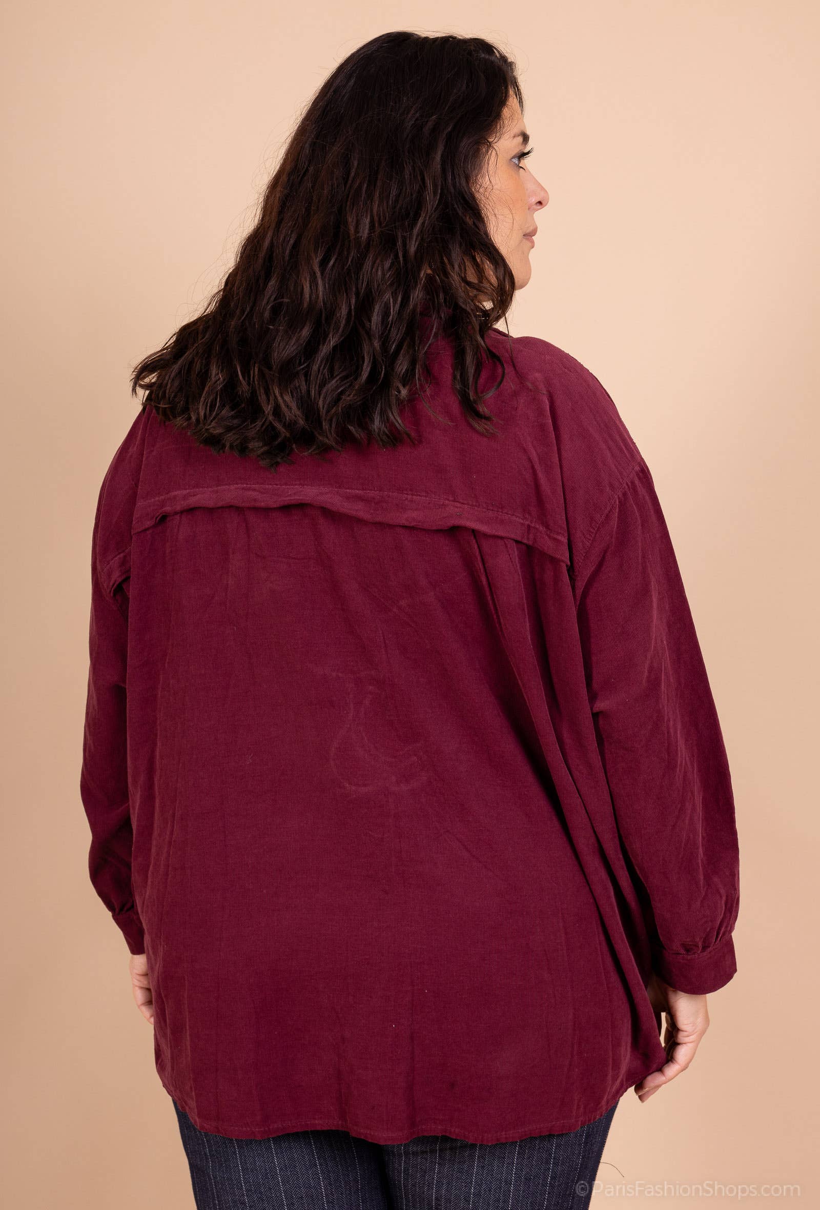 Pépouz' Paris – Großhandel Hemd mit Button-down-Kragen – Damen – GROßE GRÖSSE Weites Hemd aus leichtem Samt PC2548GT6