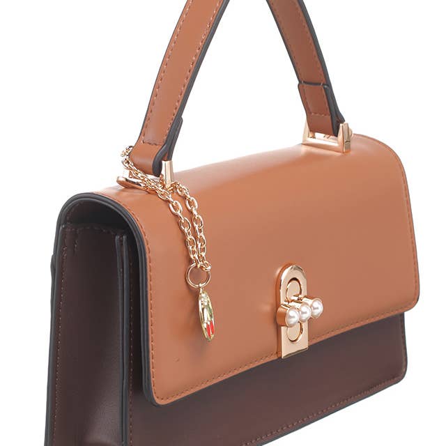 Bessie London - Wholesale Crossbody Bag - Women's - DUAL-TONE PEARL FLAP CROSSBODY BAG10