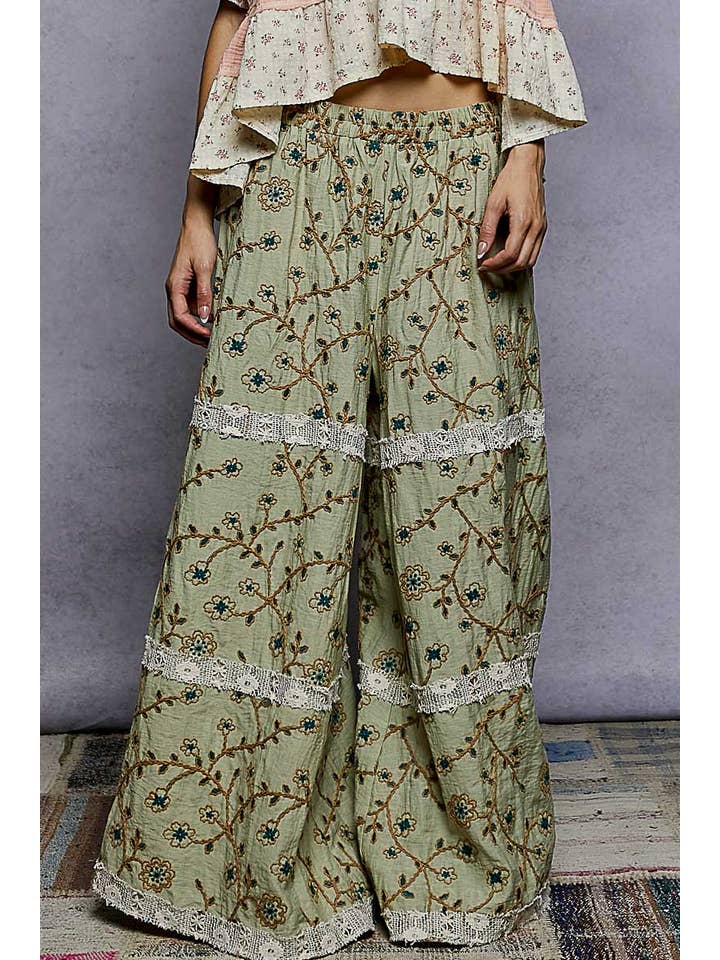 Pol Clothing - Wholesale Pants - Women's - Crochet lace patch embroidered woven floral pattern pants10