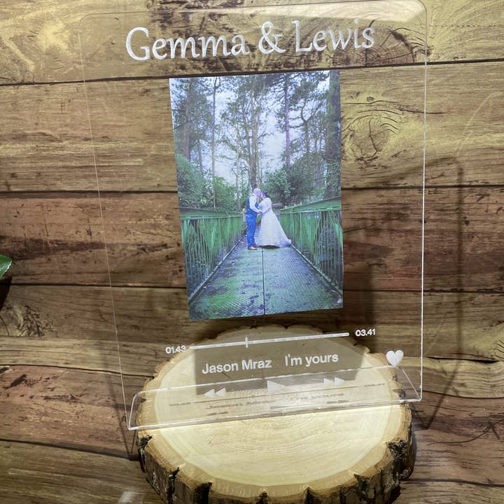 manchester laser cuts - Vente Pancarte - Panneaux de mémoire pour bande sonore en acrylique transparent1