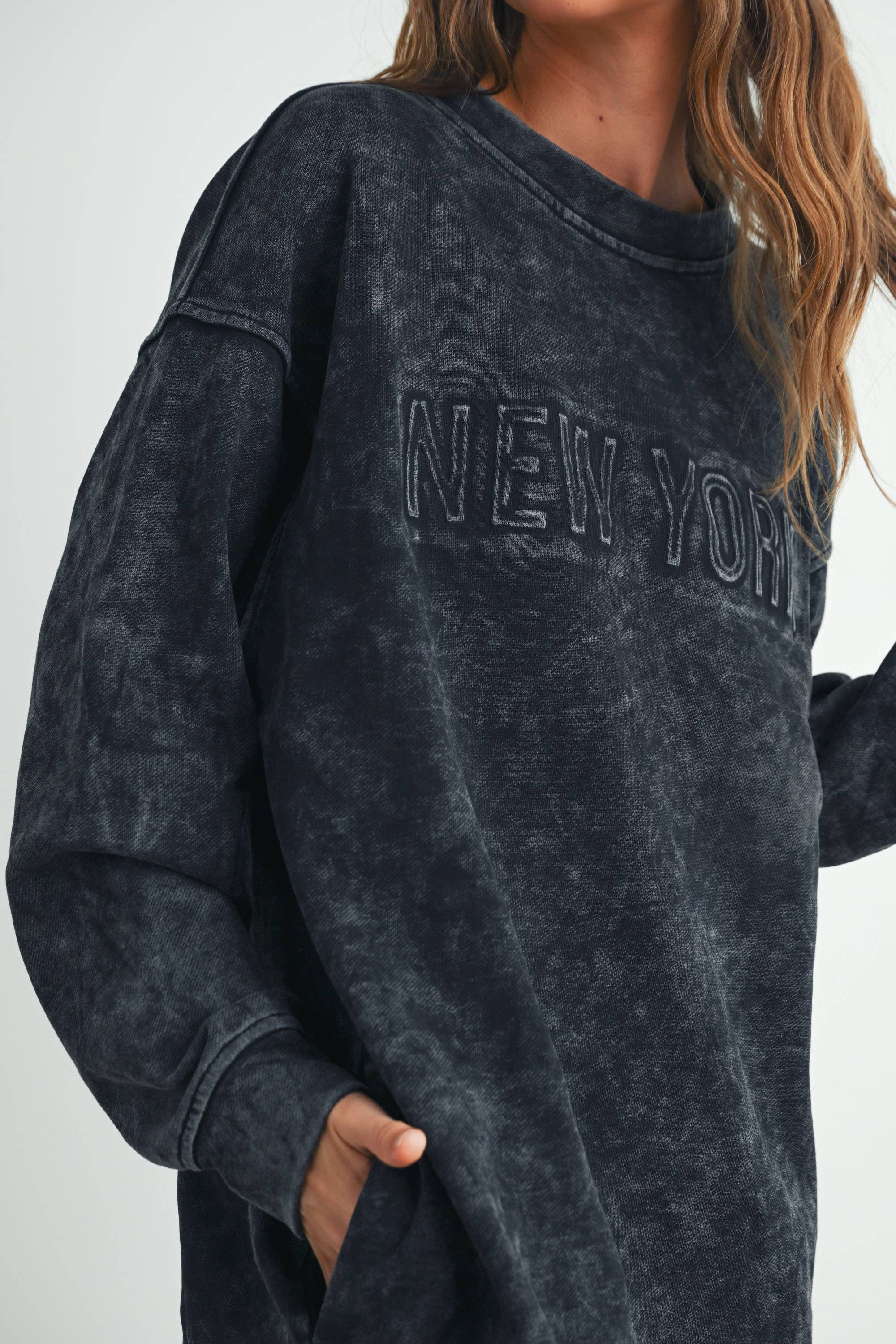 BUTTERMELON – Engroshandel Kjole - Dame – Lang acid wash sweatshirt-kjole - BMD753844